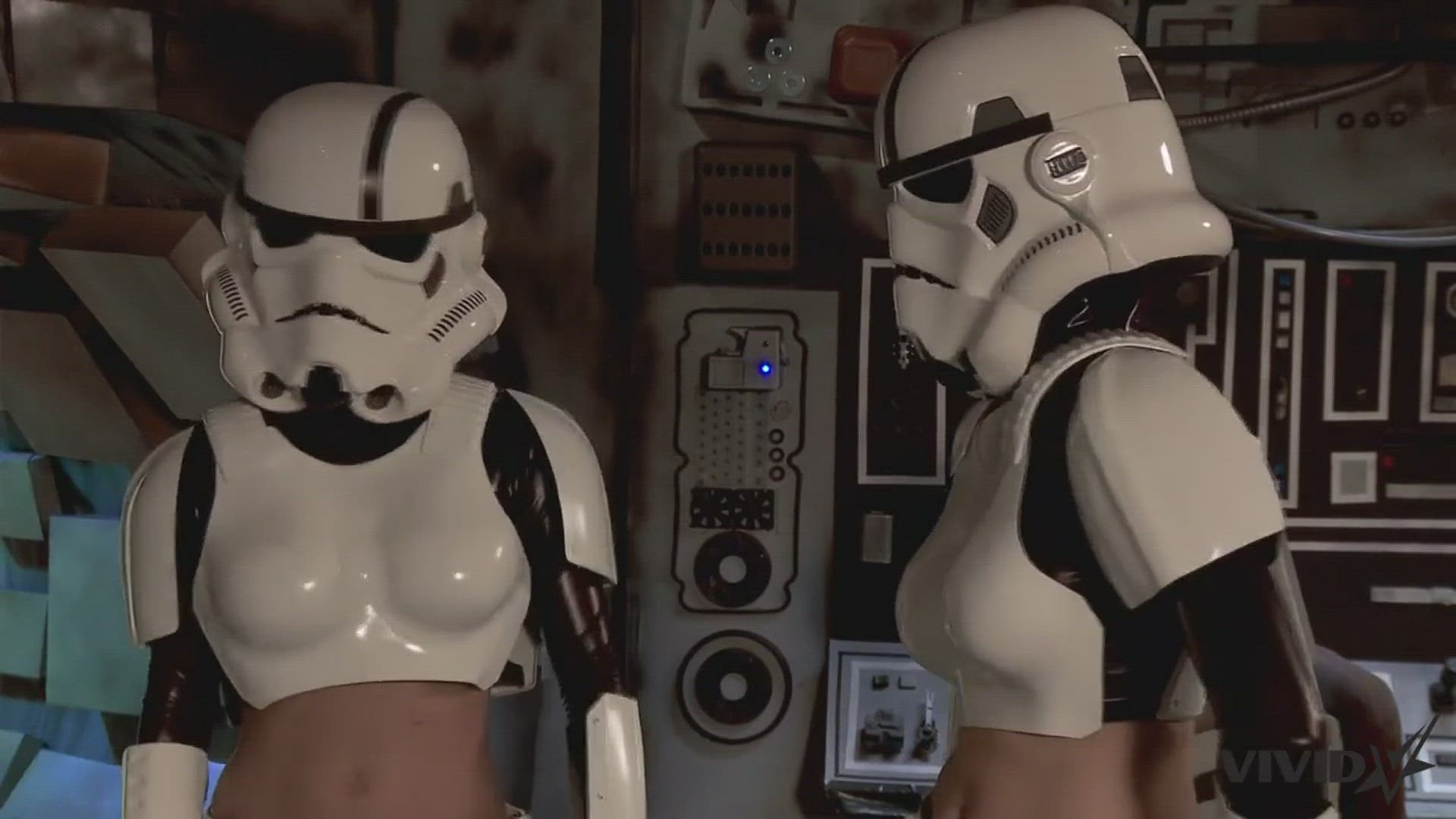 2 Stormtroopers Decide They Want Some Wookie Dick [Eve Lawrence]