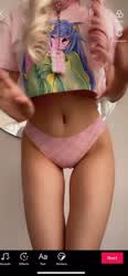 I Always Get A Camel Toe… This Is Why I Rarely Wear Panties