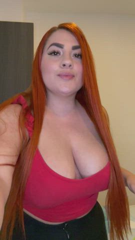 You Can Please A Curvy Redhead? 😇😇