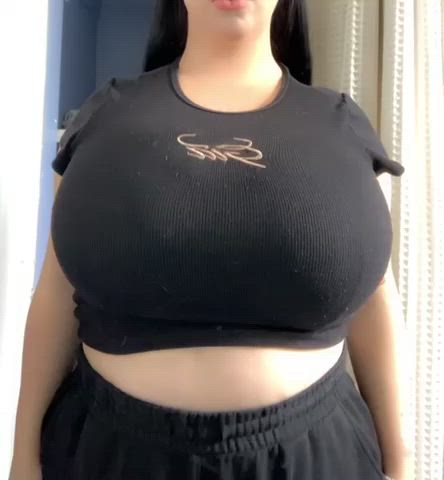 You Guys Love When I Reveal My Massive Tits Like This OC