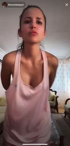 ArianaRealTV Ass Tease And Flash At The End TikTok Live