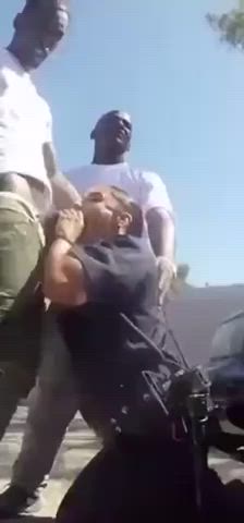 Can’t Fuck The Police But You Sure Can Throat Them