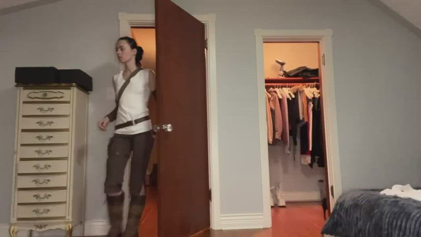 Rey Comes Home After A Long Day And Notices You Watching Her (skyhighsierra)