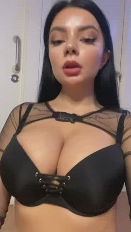 Make Me An Offer Please Don’t Stop Fucking My Tits Even If I Asked To
