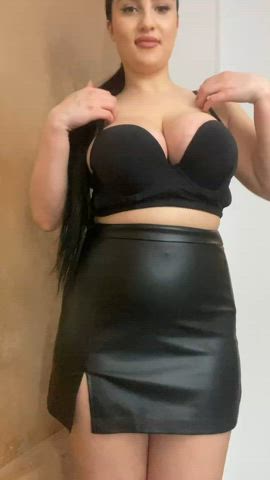 How Hard Would You Fuck Me (on A Scale Between 1-43)
