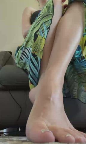 Horny Next Door Milf Would You Pull Out? 36F