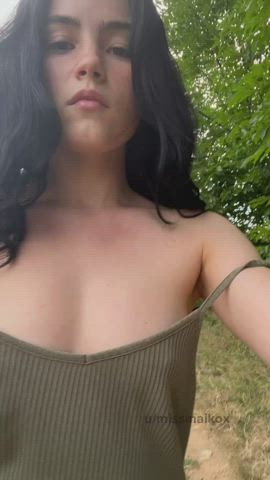 Tits In The Wind ?