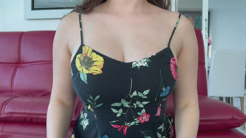 Do You Like My Freckles Or Do They Distract From My Boobs? (19f)
