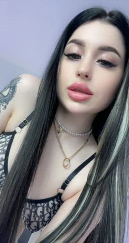 Your Cute Teen Girl With A Horny Pussy