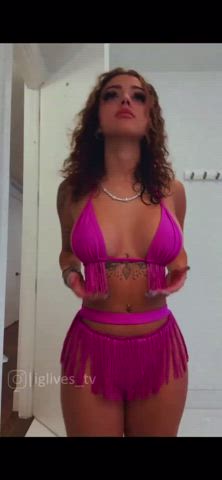 Hot Malu Trevejo In Pink Bikini