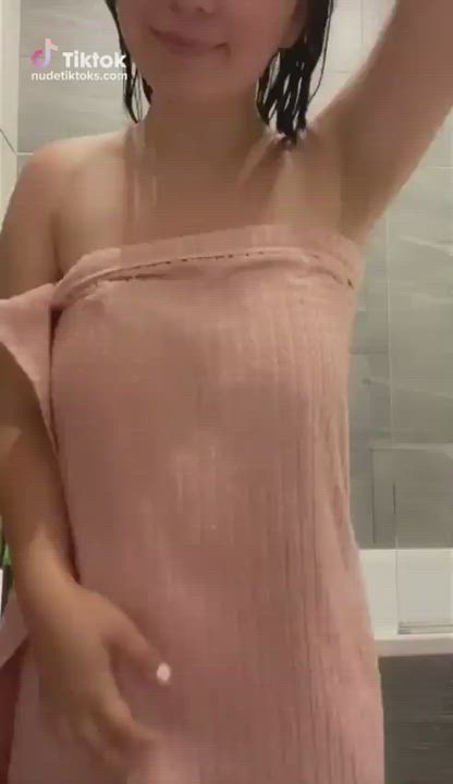 Towel Drop Revealed