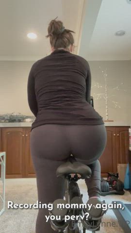 Mom Flashes You Her Phat White Ass While She’s On The Exercise Bike