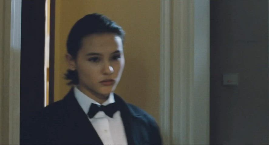 Catherine Guittoneau In ‘A Single Girl (1995)’