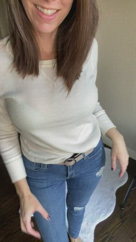 Real 40yo Mom Feeling Extra MILFy After Morning Errands ?