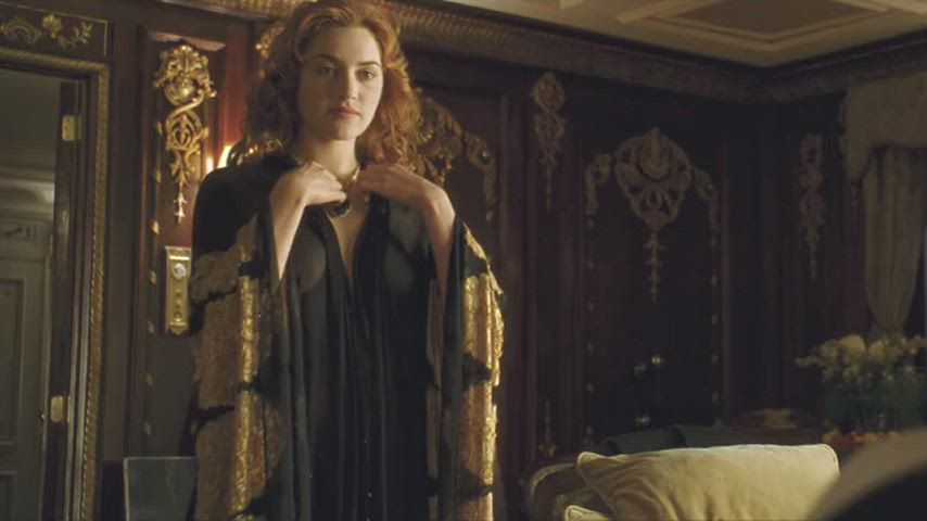 Kate Winslet In Titanic (1997)