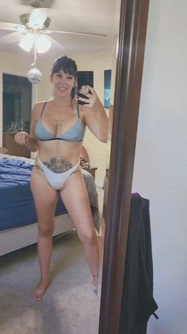 39f Mom Of 2 I Fuck On The 1st Date Would You?