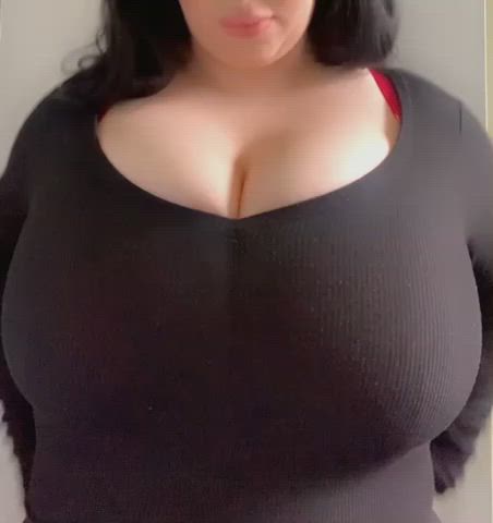 I Love My Huge Tits OC